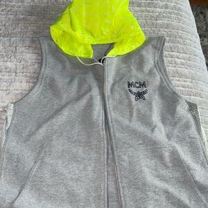 NWT MCM men’s grey 100% cotton Flo vest sleeveless hood sweatshirt size Medium